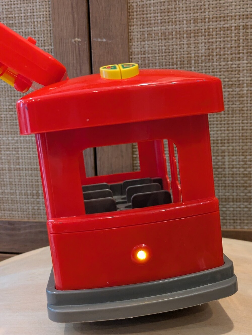 Rare Daniel Tiger Deluxe Trolley + Figure Bundle With Working Sounds + Light ๐ฏ - Picture 8 of 8